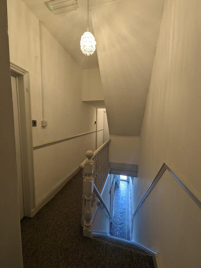 Tiye Estates Short Stay Stoke-on-Trent Exterior foto